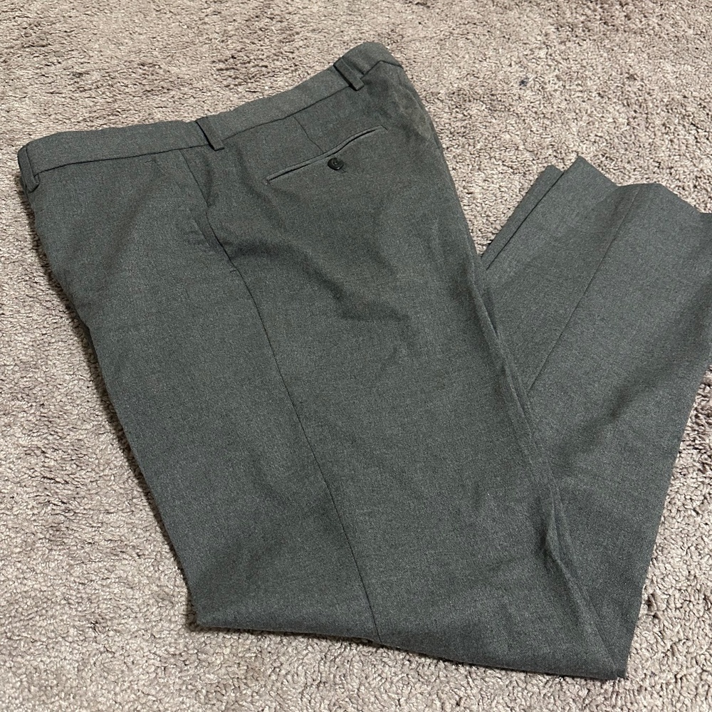 Daniel Cremieux Flat front pants